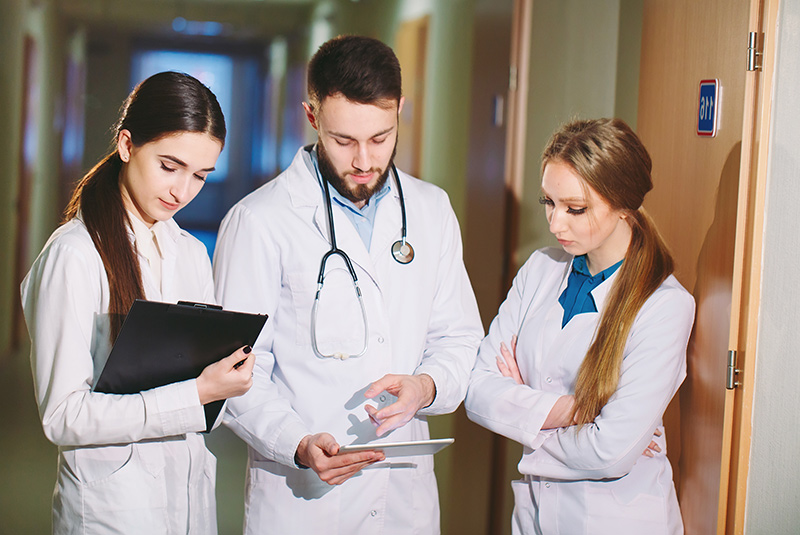 Key Tips to Collect and Organize Medical Records